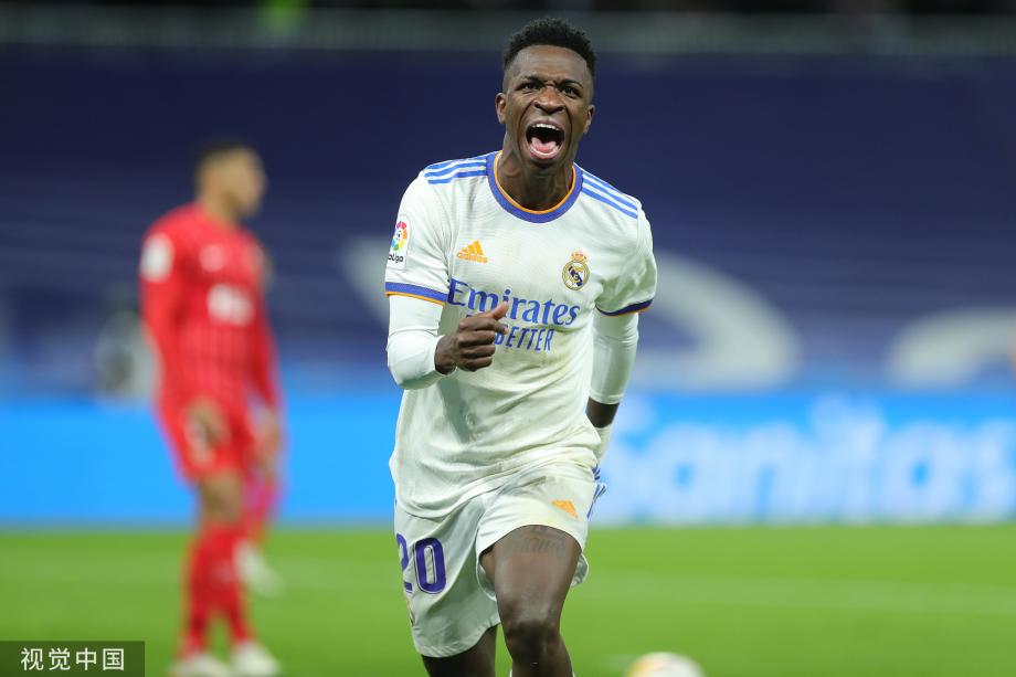 正当观众以 正当观众以