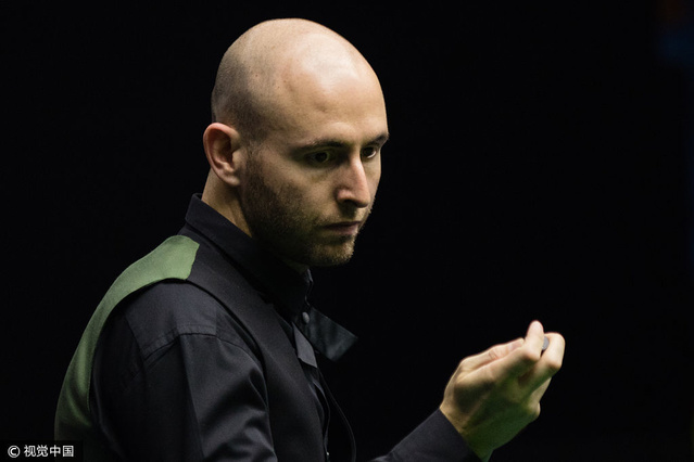 坦队以其严 坦队以其严